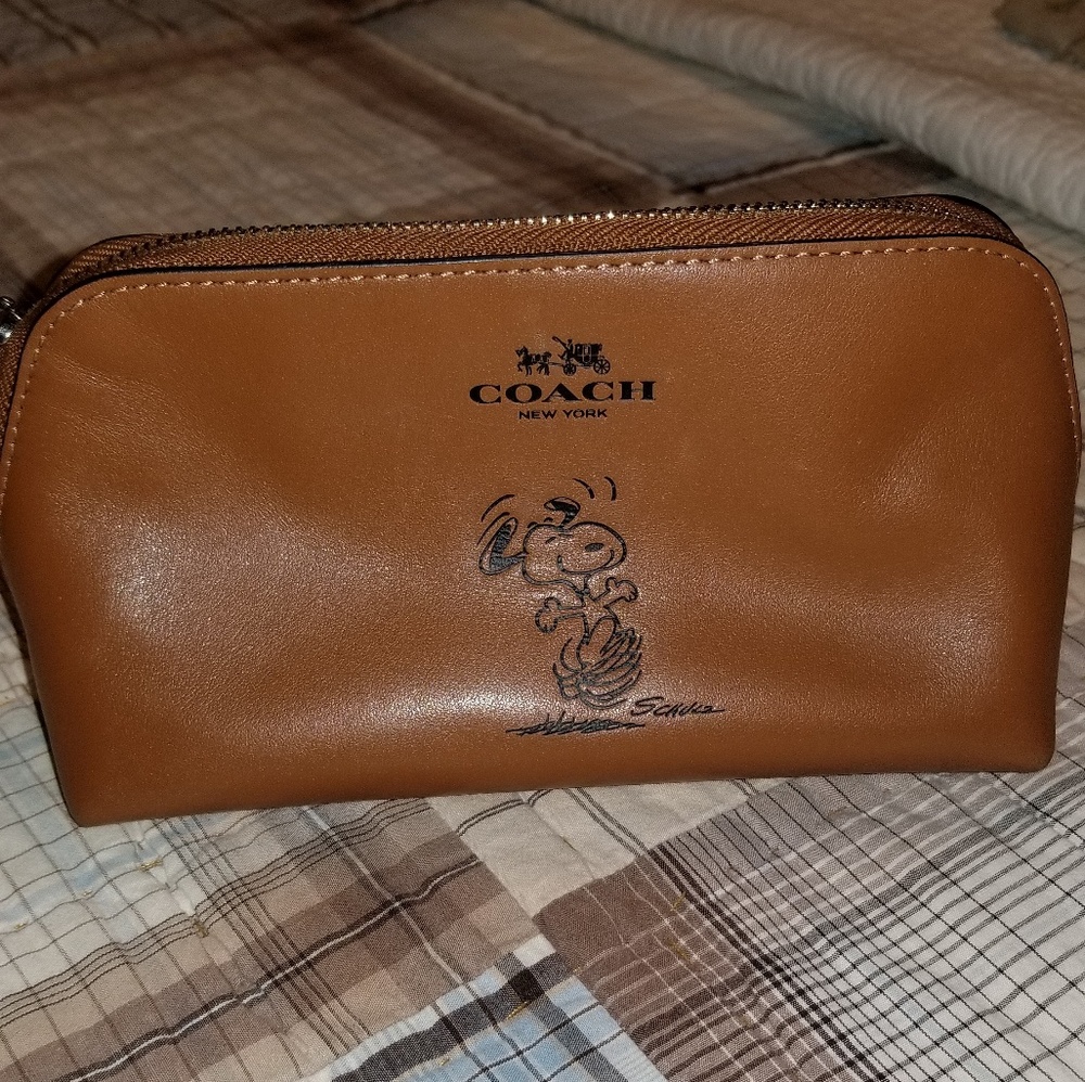 Coach X Peanut Snoopy Cosmetics Case